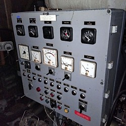 Main engine control panel